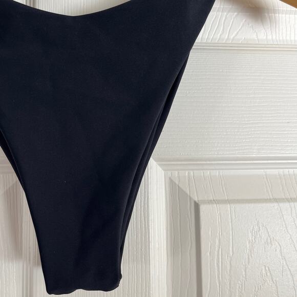 Skatie• ‘Suzanne’ Bikini Bottoms in Black - Picture 5 of 12
